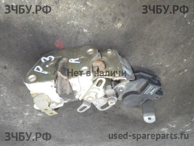 Mitsubishi Pajero/Montero 3 Замок двери передней правой