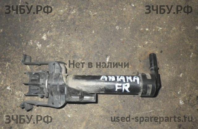 Opel Antara Форсунка омывателя фары