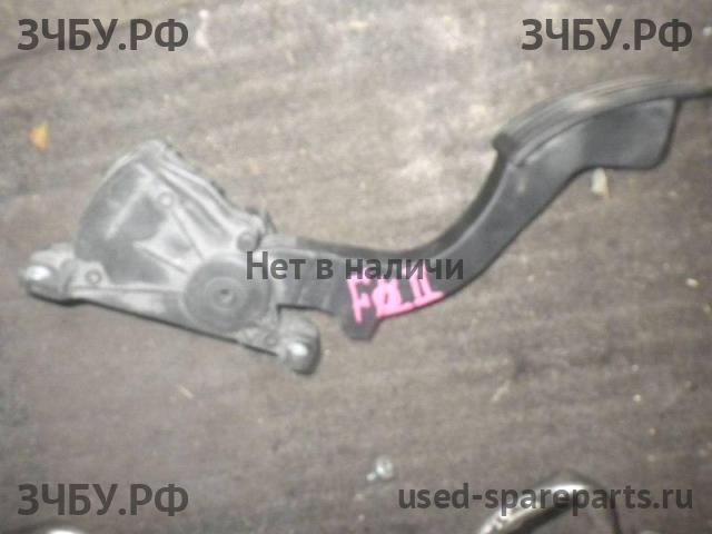 Ford Focus 2 Педаль газа