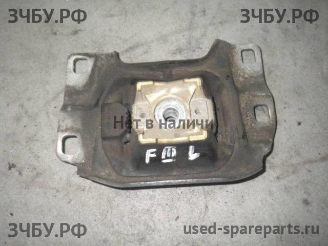 Ford Focus 3 Опора двигателя