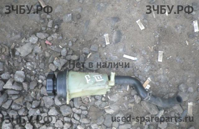 Ford Focus 3 Бачок гидроусилителя