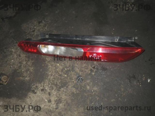 Ford Focus 2 Фонарь левый