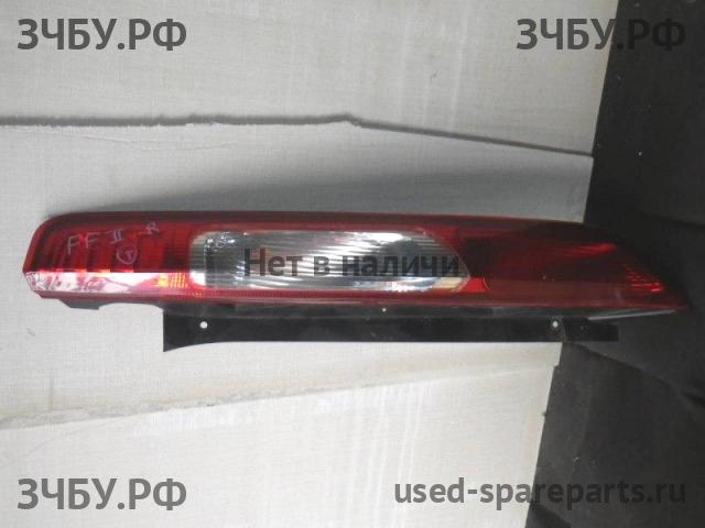 Ford Focus 2 Фонарь правый