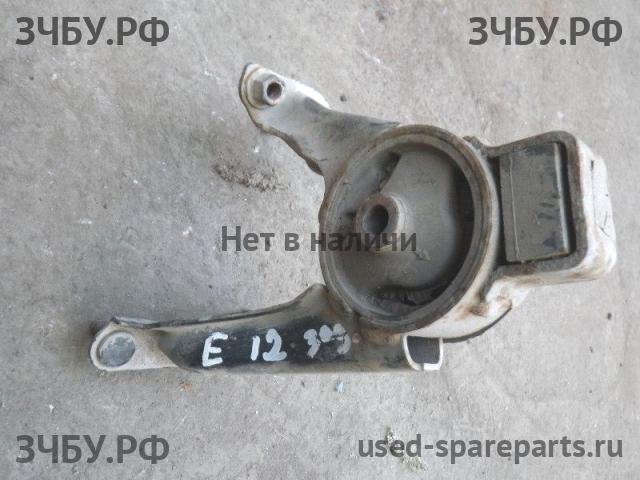 Toyota Corolla (E12) Опора двигателя