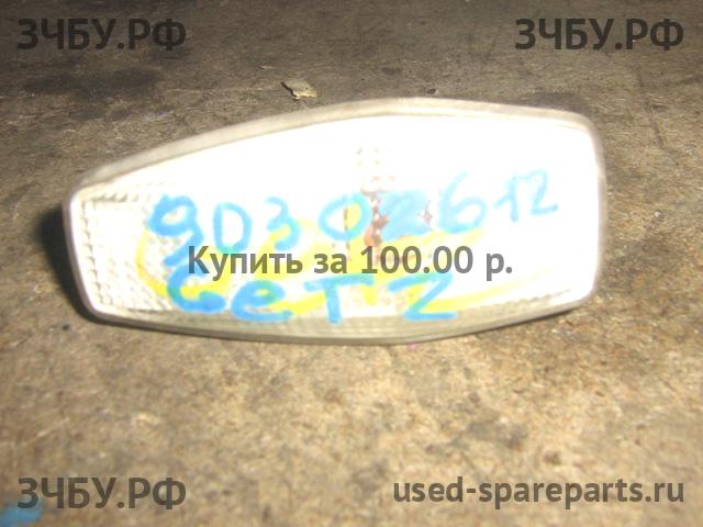 Hyundai Getz Указатель поворота в крыло (повторитель)