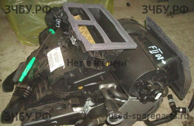 Ford Focus 2 (рестайлинг) Корпус отопителя (корпус печки)