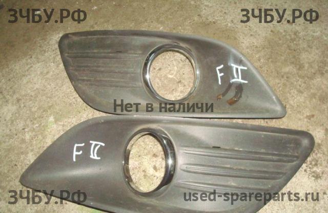 Ford Focus 2 (рестайлинг) Заглушка в бампер