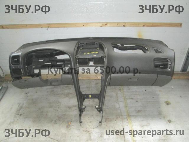 Nissan Maxima 3 (CA33) Торпедо