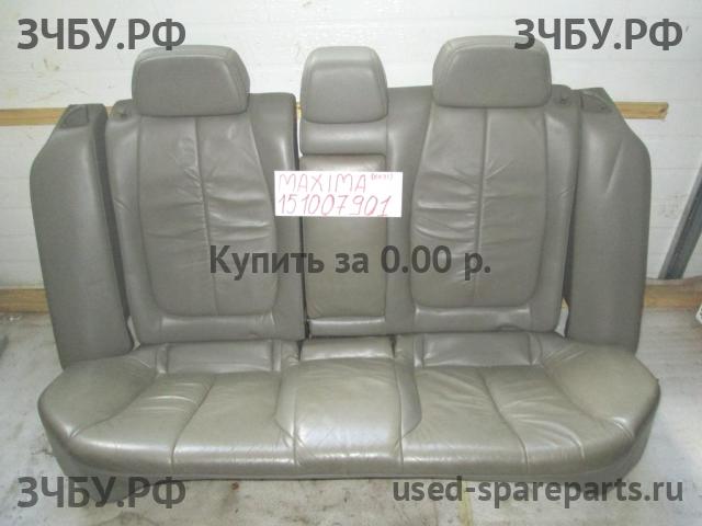 Nissan Maxima 3 (CA33) Сиденья (комплект)