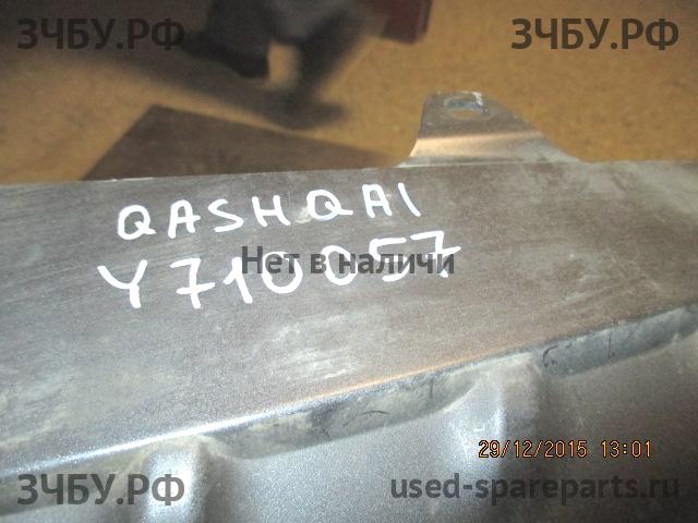 Nissan Qashqai (J10) Решетка радиатора
