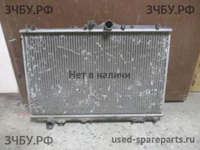 Mitsubishi Carisma (DA) Радиатор основной (охлаждение ДВС)