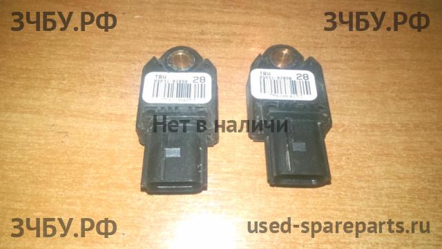 Toyota Corolla (E14 - E15) Датчик удара AIR BAG (SRS)