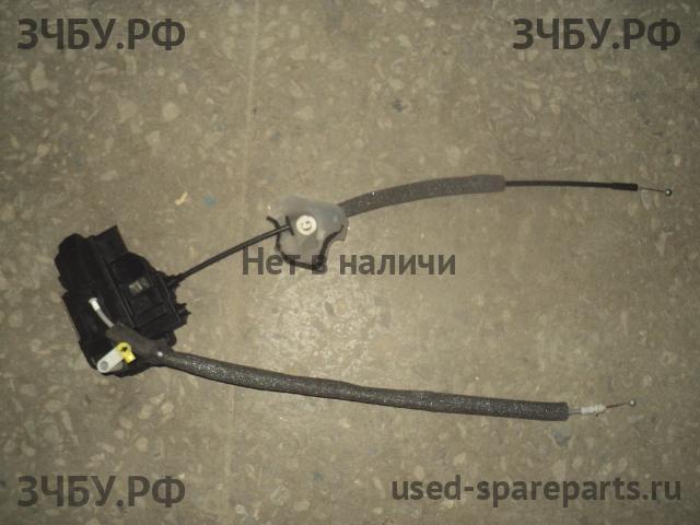 Nissan Qashqai (J10) Замок двери передней левой