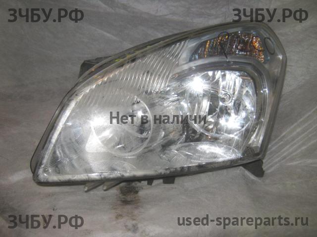 Nissan Qashqai (J10) Фара левая