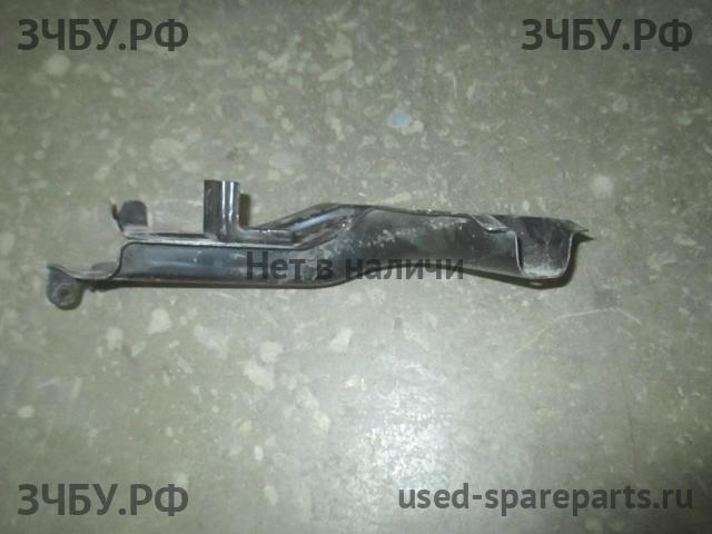Suzuki SX4 (1) Панель передняя (телевизор)