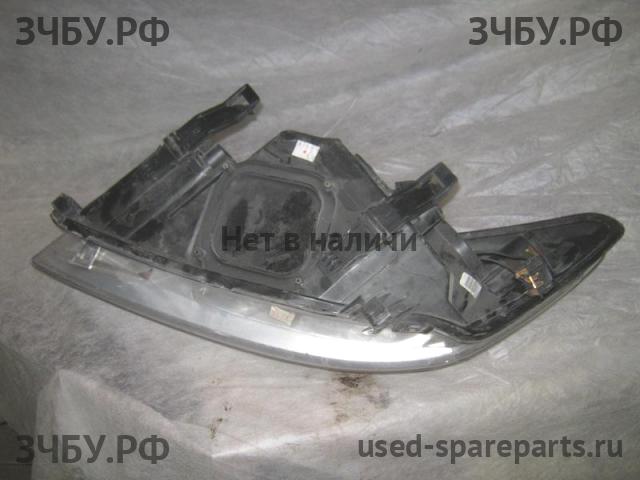 Ford Focus 2 (рестайлинг) Фара правая