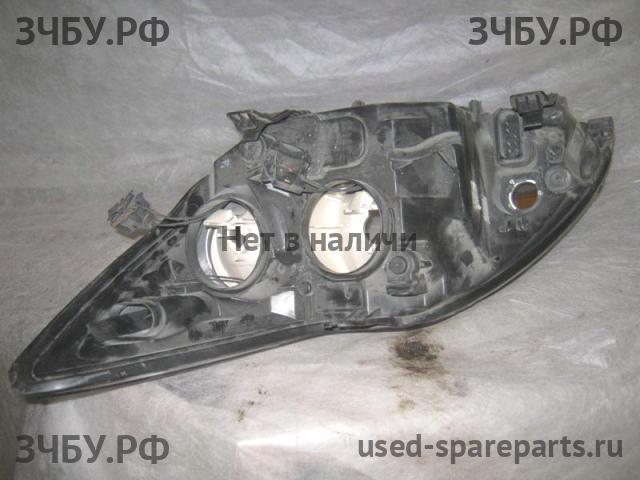 Ford Focus 2 (рестайлинг) Фара правая
