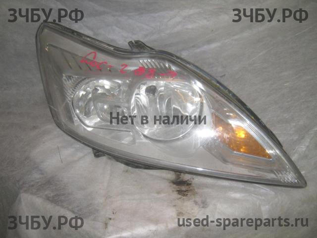 Ford Focus 2 (рестайлинг) Фара правая