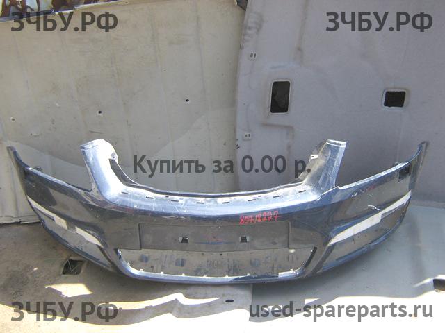 Opel Zafira B Бампер передний