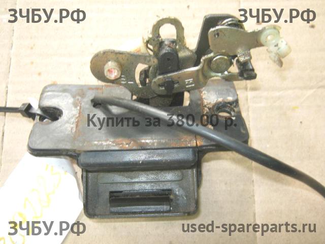 KIA Sorento 1 Замок багажника