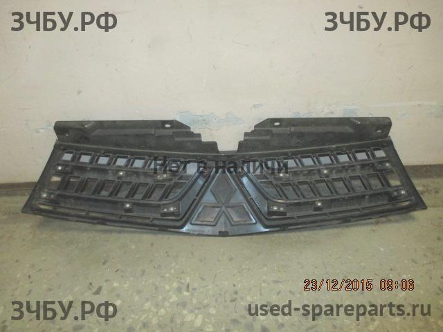 Mitsubishi L200 (4)[KB] Решетка радиатора