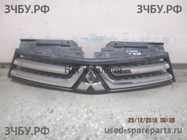 Mitsubishi L200 (4)[KB] Решетка радиатора