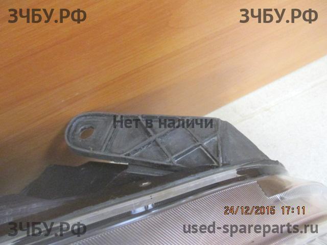 Nissan Qashqai (J10) Фара правая