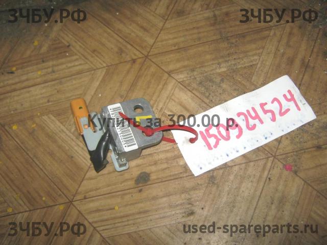 Nissan Maxima 3 (CA33) Датчик удара AIR BAG (SRS)