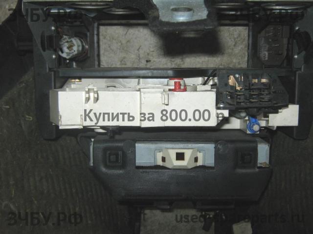 Audi A6 [C4] Блок управления печкой