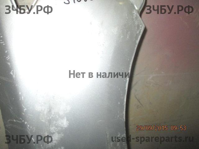 Toyota Corolla (E14 - E15) Крыло переднее правое