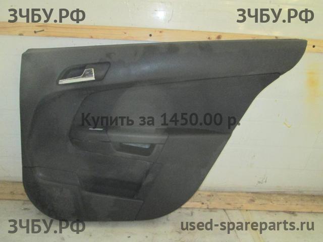 Opel Astra H Обшивка двери задней правой