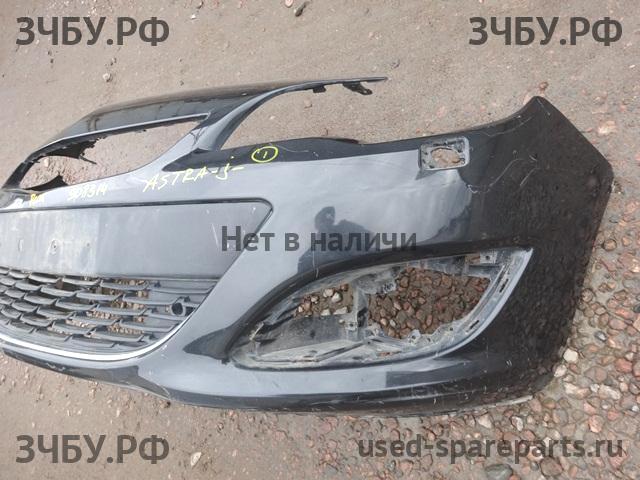 Opel Astra J Бампер передний
