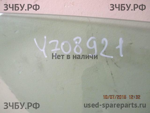 Ford Focus 3 Стекло двери задней правой