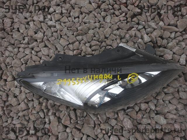 Hyundai i30 (1) [FD] Фара правая