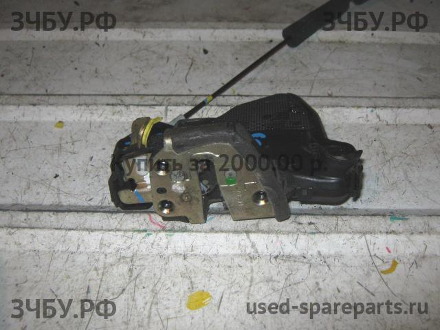 Lexus RX (2) 300/330/350/400h Замок двери передней левой