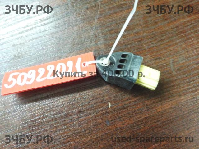 Toyota RAV 4 (3) Датчик удара AIR BAG (SRS)