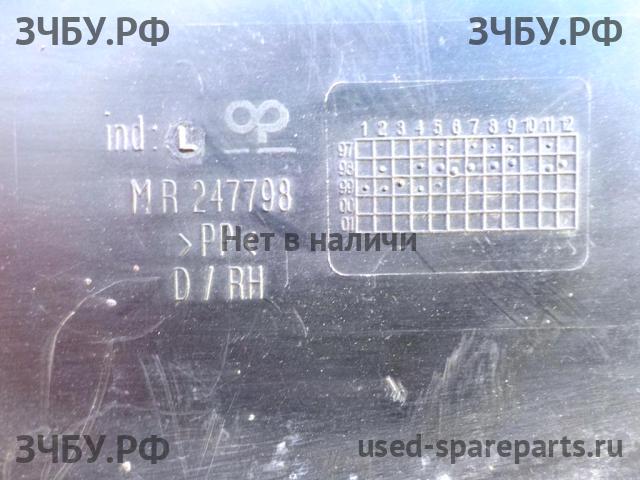 Mitsubishi Space Star Локер