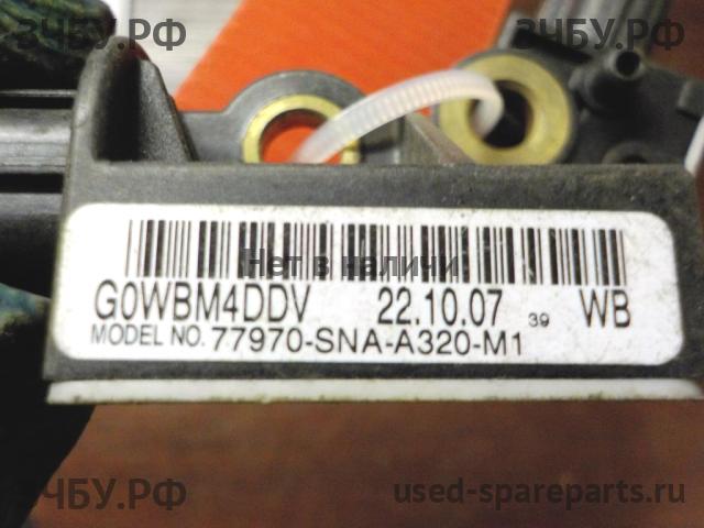 Honda Civic 8 (4D) Датчик удара AIR BAG (SRS)