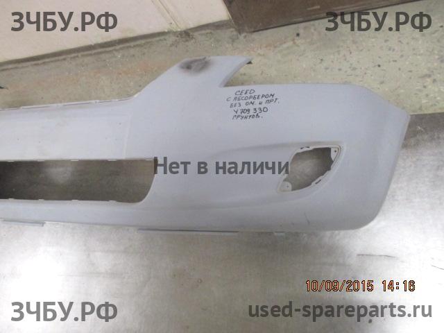 KIA Ceed 1 Бампер передний