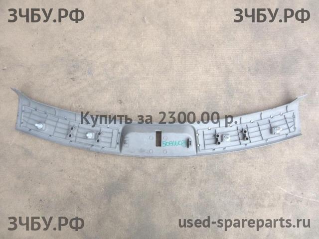 Chrysler Pacifica 1 Накладка