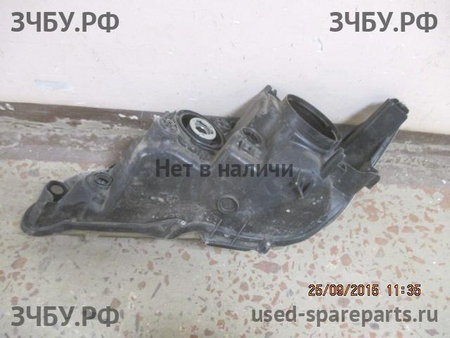 Toyota Camry 7 (V50) Фара правая