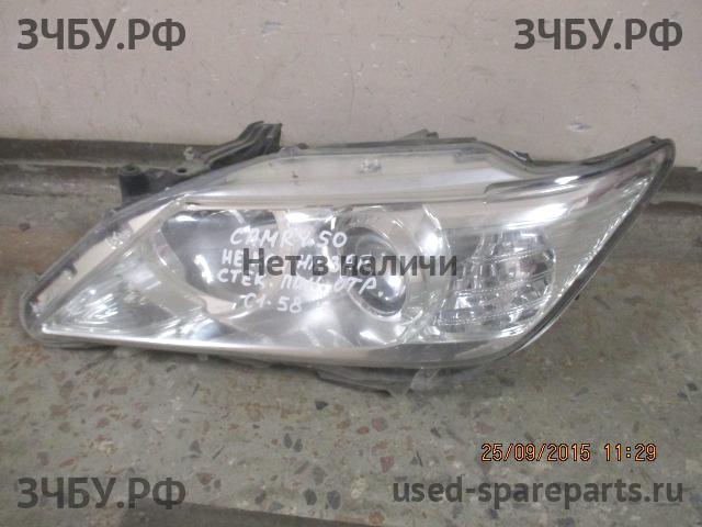 Toyota Camry 7 (V50) Фара левая