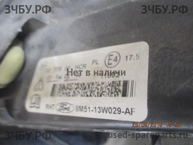 Ford Focus 2 (рестайлинг) Фара правая