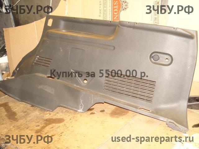 Nissan Pathfinder 2 (R51) Обшивка багажника боковая правая