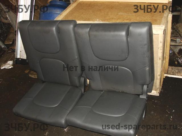 Nissan Pathfinder 2 (R51) Сиденья (комплект)