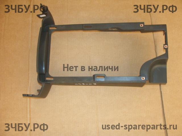 Nissan Navara 1 (D40) Накладка декоративная на кулису (консоль)
