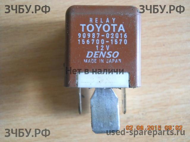 Toyota Hi Lux (3) Pick Up Реле