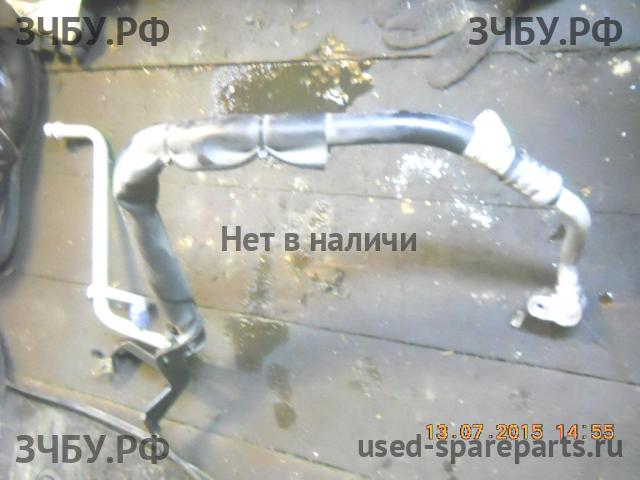 Toyota Hi Lux (3) Pick Up Трубка кондиционера