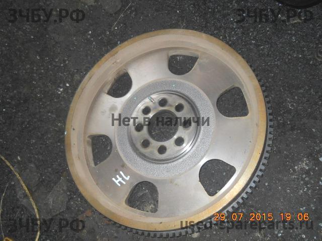 Toyota Hi Lux (3) Pick Up Маховик