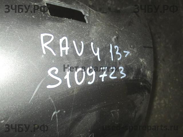 Toyota RAV 4 (4) Бампер передний